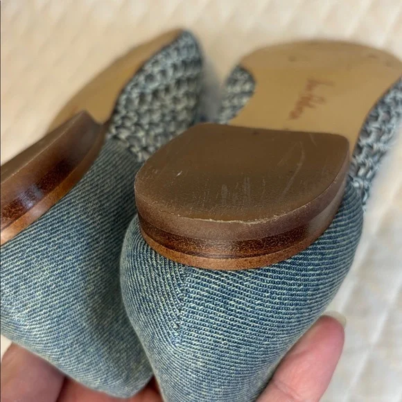 Sam Edelman Women's May
Square Toe Bow Accent Openwork
Flats Size 7 - Picture 7 of 11